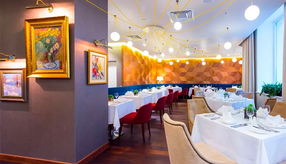 هتل ایندیگو سن پترزبورگ